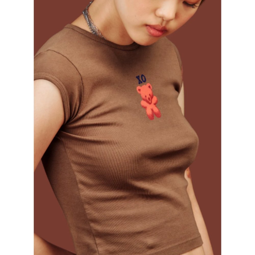 UNIF XO Bear cropped grunge baby tee  in brown colorway